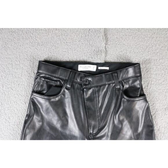 New Abercrombie Fitch 90's Straight Ultra High Rise 6 Black Faux Leather Pants - Picture 3 of 8